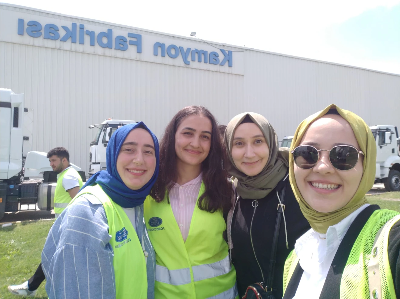 Ford Kamyon Fabrikası Teknik Gezi-Makine Mühendisliği Bölümü
